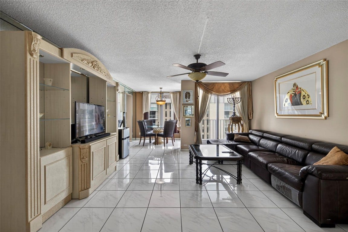 1010 S Ocean Boulevard, #1711, Pompano Beach, FL 33062