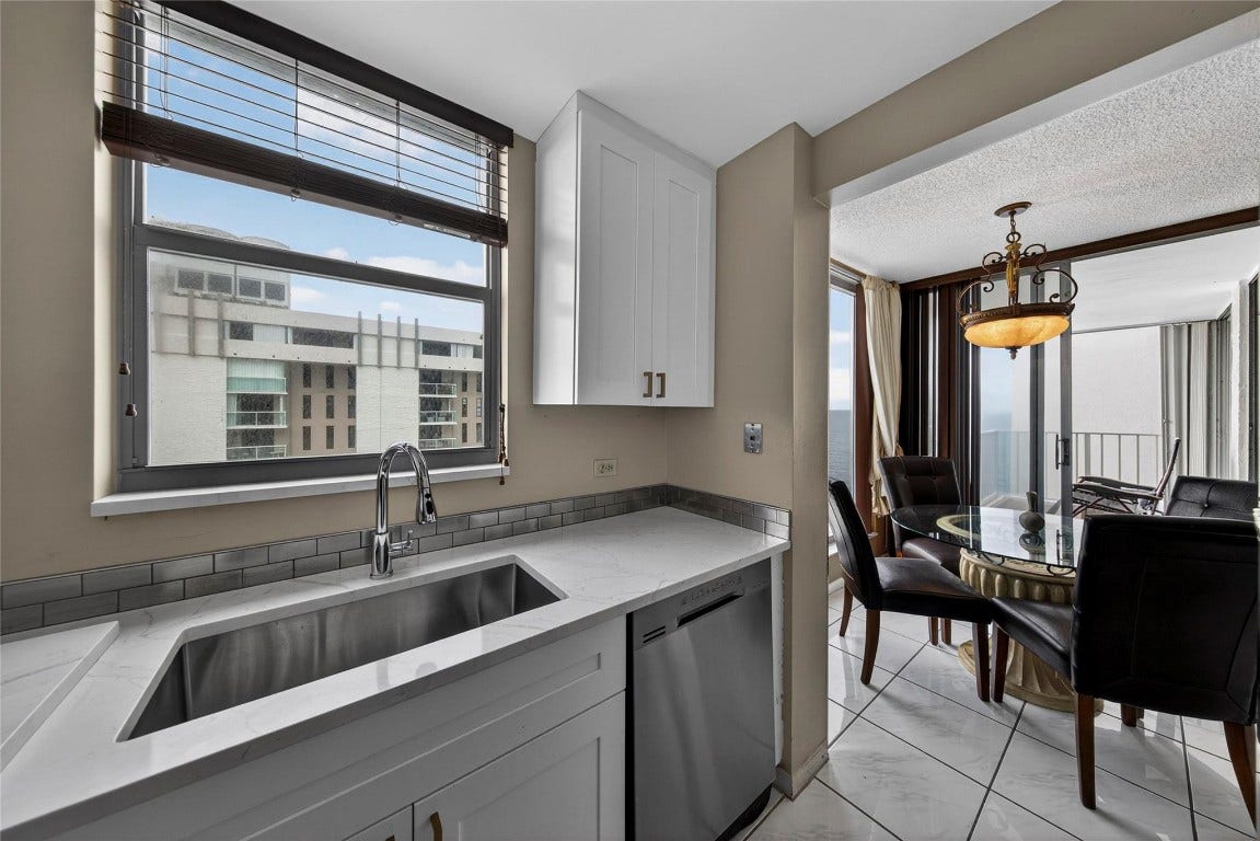 1010 S Ocean Boulevard, #1711, Pompano Beach, FL 33062