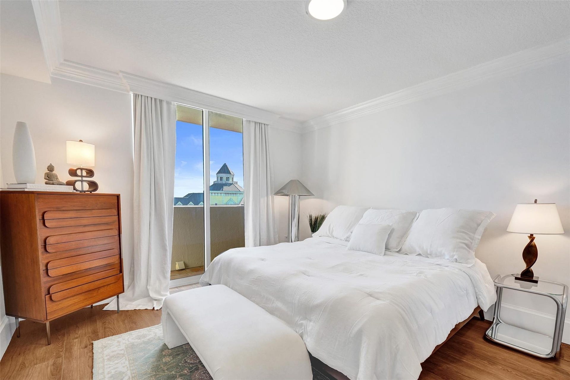 2011 N Ocean Boulevard, #1406N, Fort Lauderdale, FL 33305 with Balcony/Ocean Views