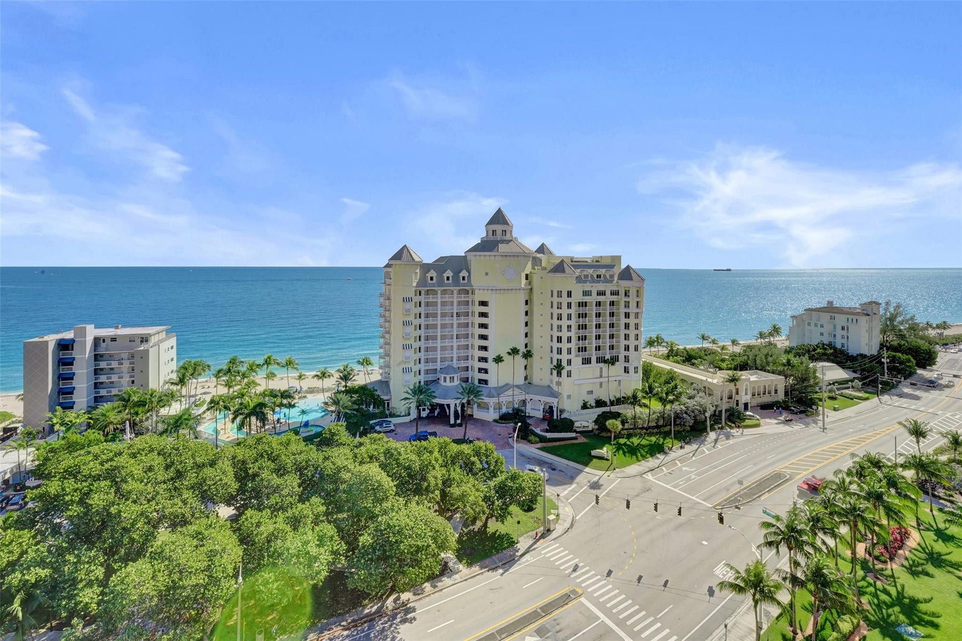 2011 N Ocean Boulevard, #1406N, Fort Lauderdale, FL 33305 High in the Sky Views
