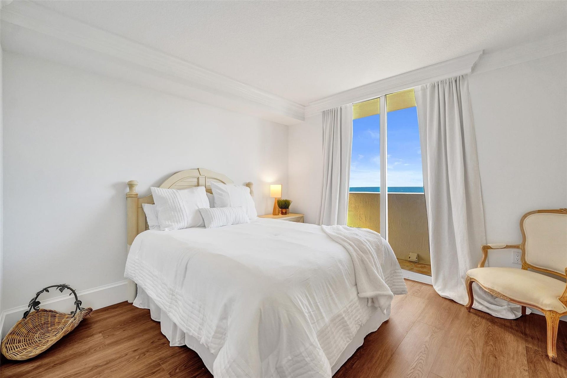 2011 N Ocean Boulevard, #1406N, Fort Lauderdale, FL 33305 Guest BedroomNew Floors