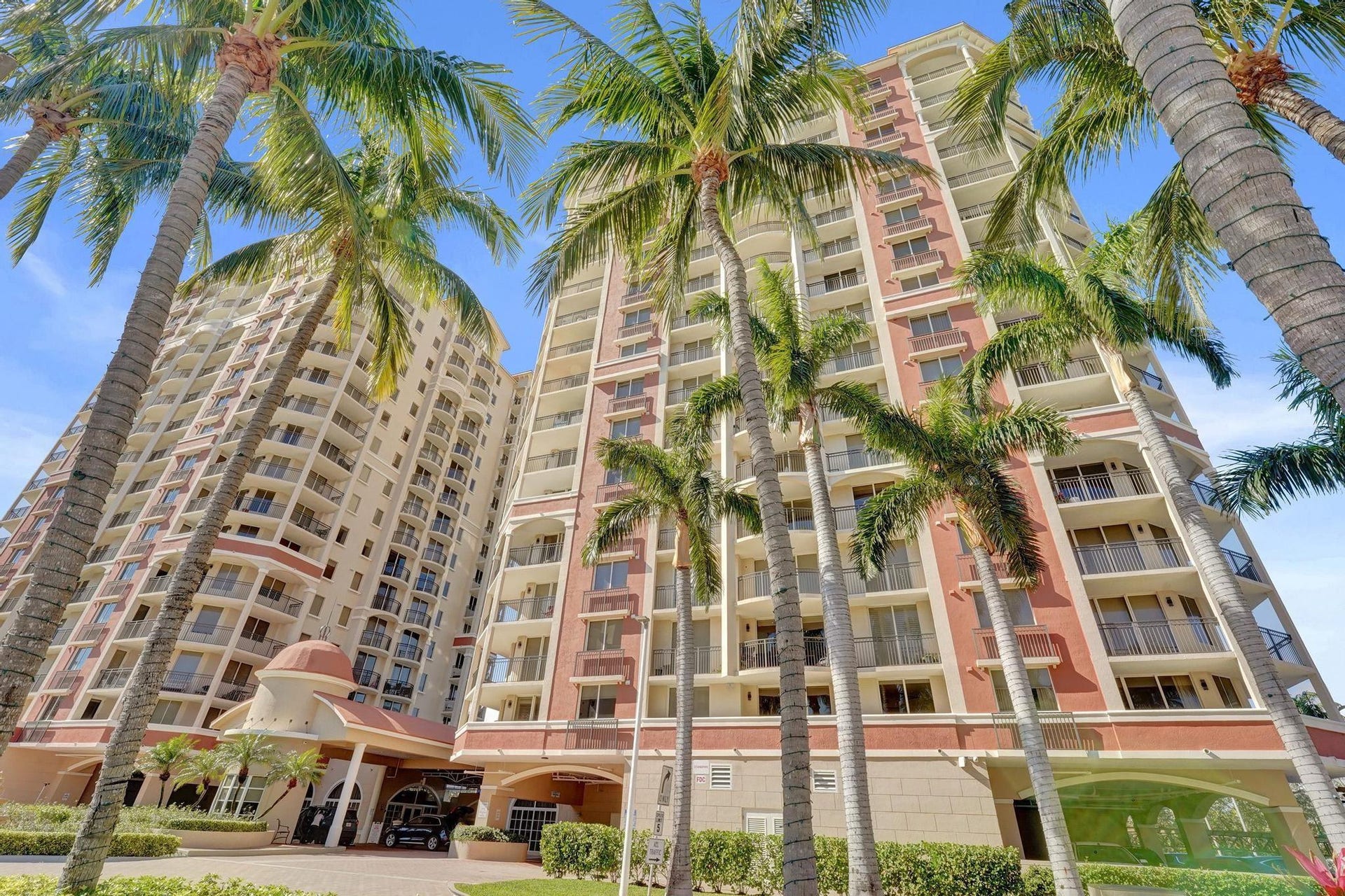 2011 N Ocean Boulevard, #1406N, Fort Lauderdale, FL 33305 THE VUEElite Twin Towers