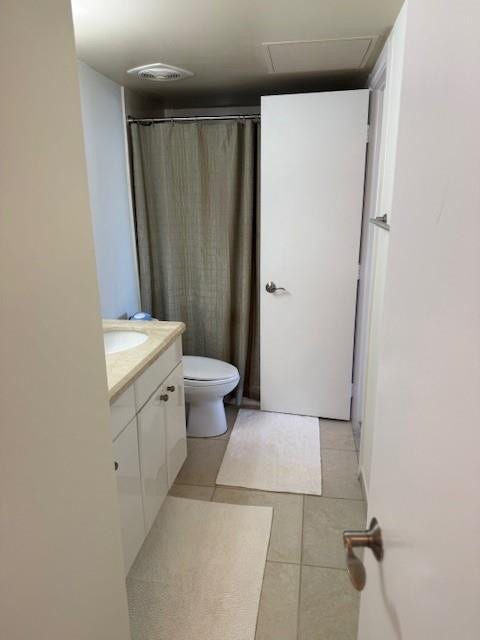 1900 S Ocean Boulevard, #14l, Lauderdale By The Sea, FL 33062 Walk-in shower