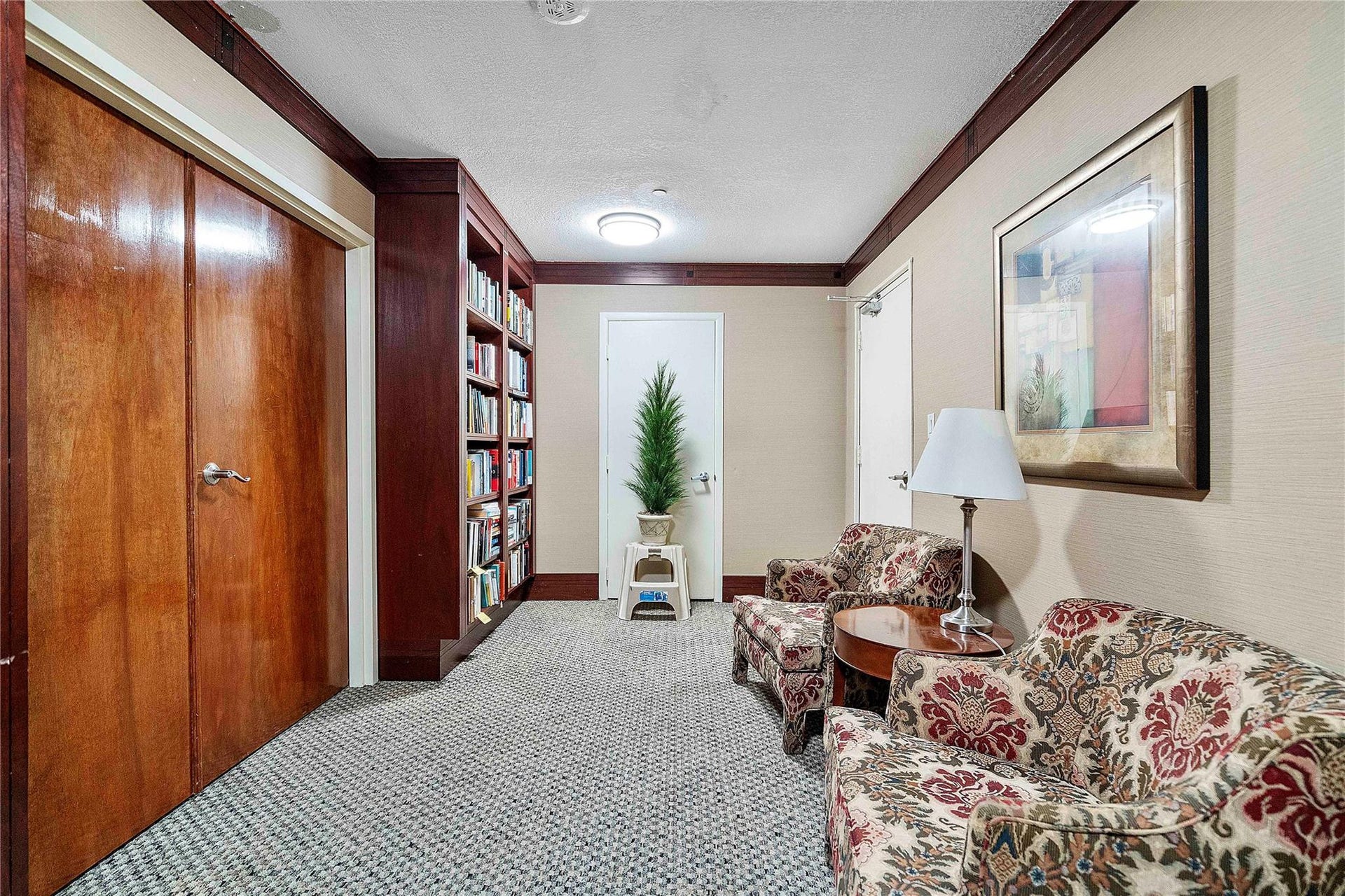 1900 S Ocean Boulevard, #14l, Lauderdale By The Sea, FL 33062 Library