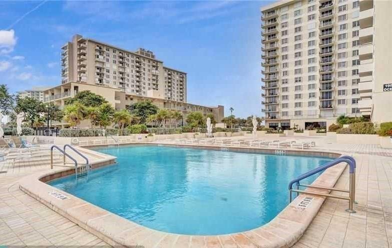 1900 S Ocean Boulevard, #14l, Lauderdale By The Sea, FL 33062 Heated pool