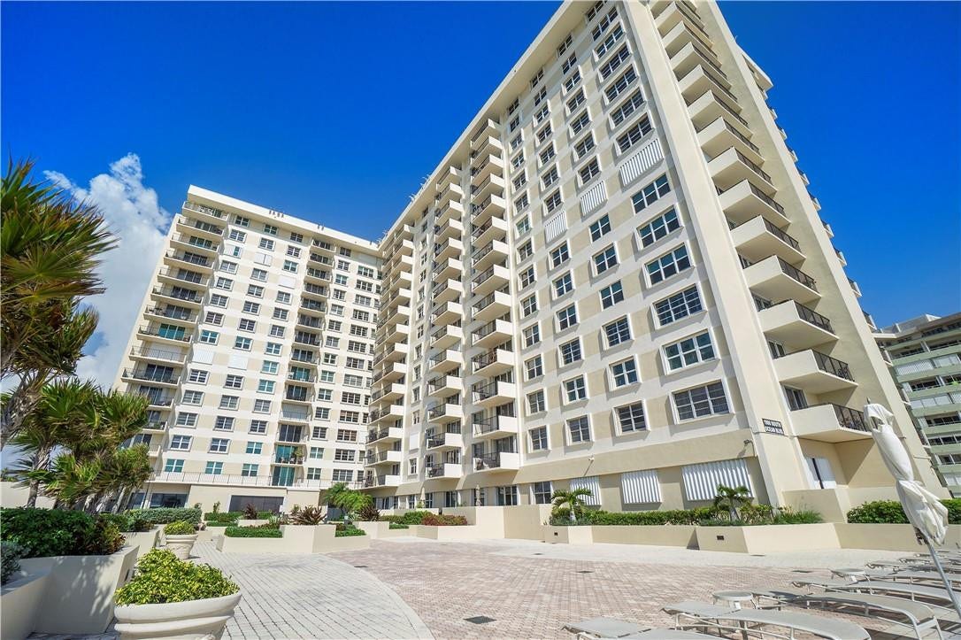 1900 S Ocean Boulevard, #14l, Lauderdale By The Sea, FL 33062 Ocean side of building
