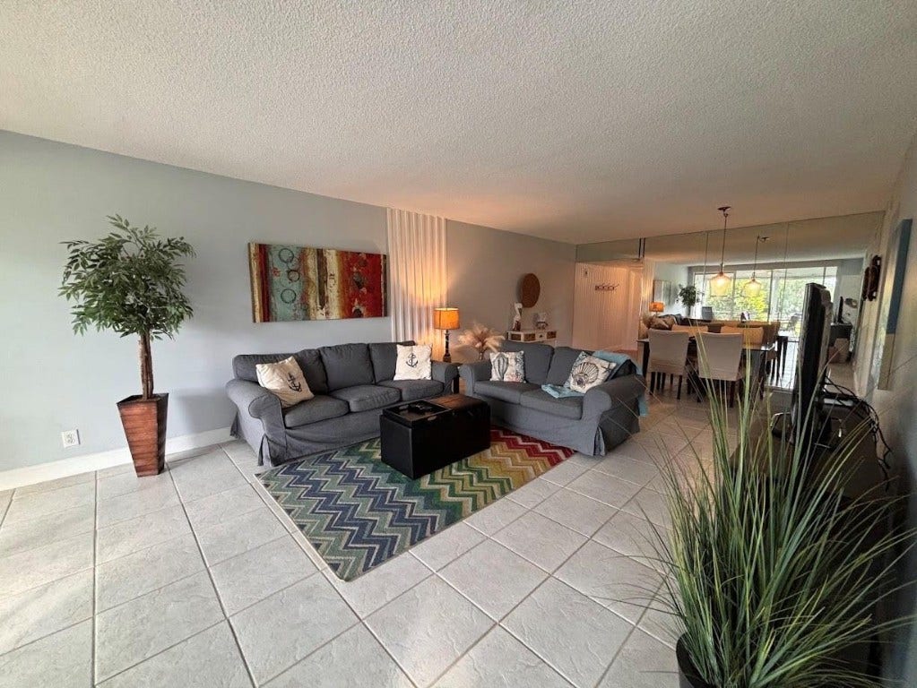 2671 S Course Drive, #204, Pompano Beach, FL 33069