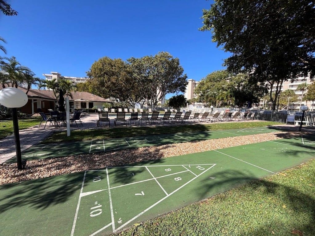 2671 S Course Drive, #204, Pompano Beach, FL 33069