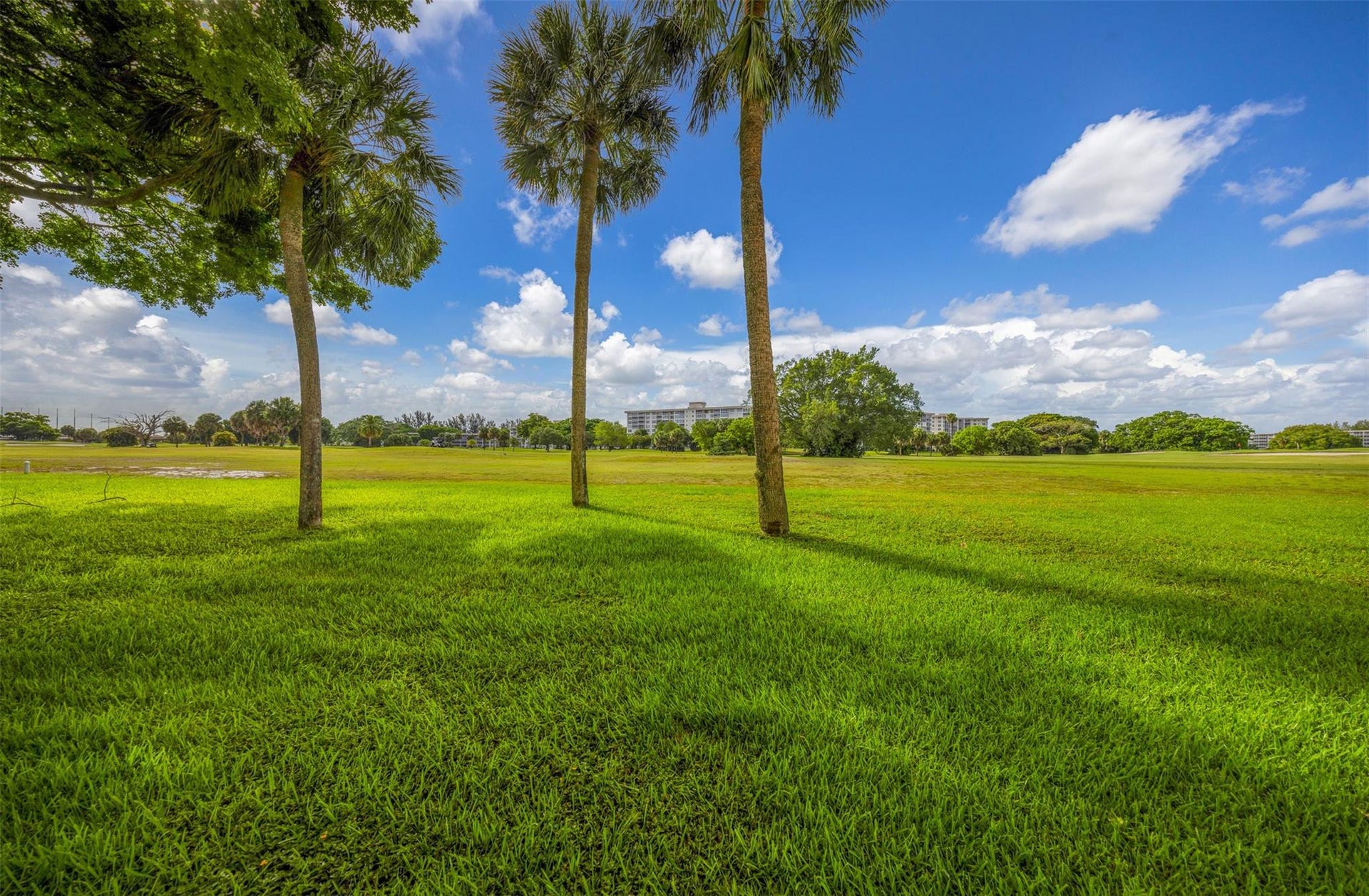 2850 N Palm Aire Drive, #104, Pompano Beach, FL 33069 Photo 22