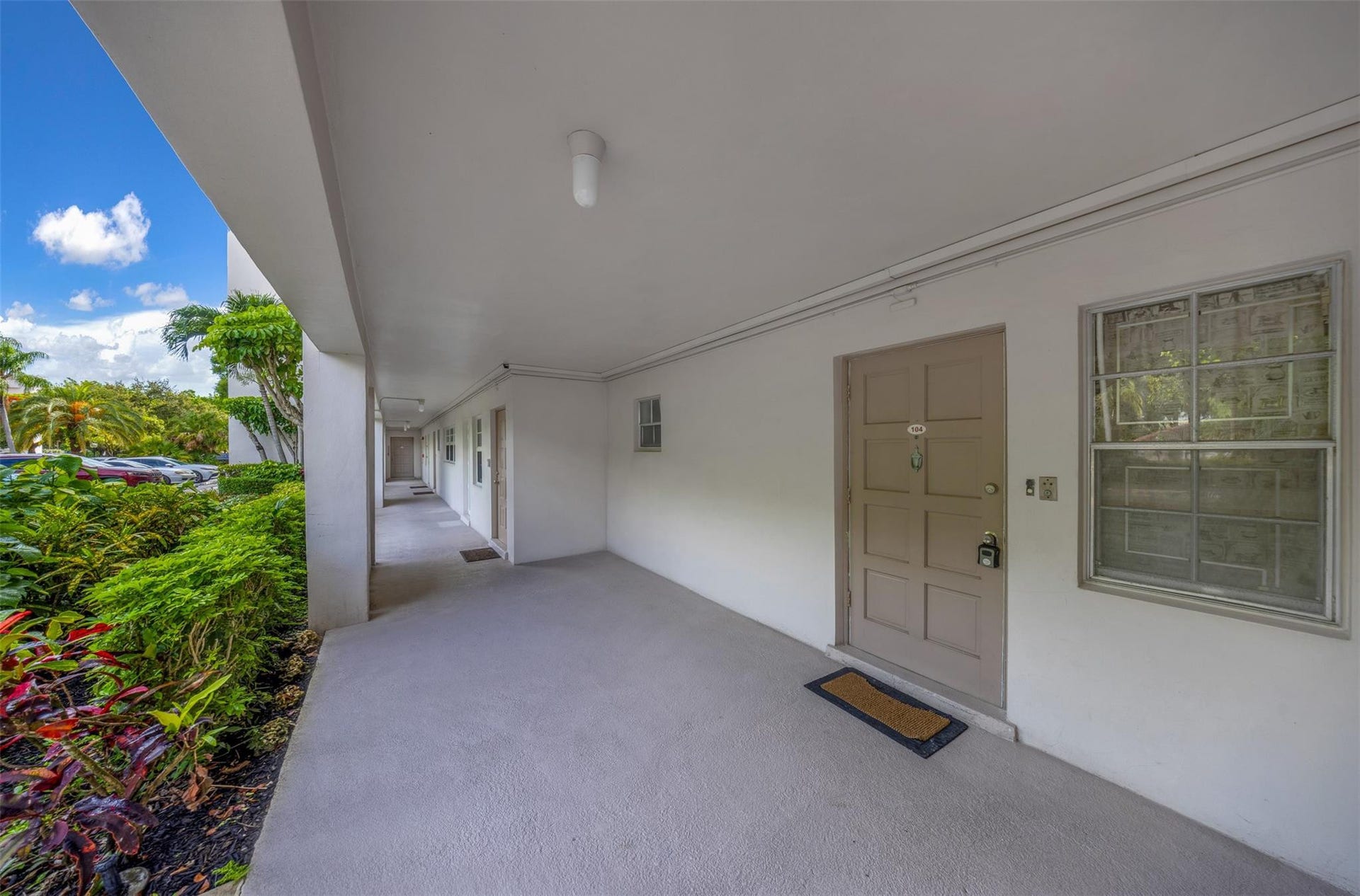 2850 N Palm Aire Drive, #104, Pompano Beach, FL 33069 Photo 23