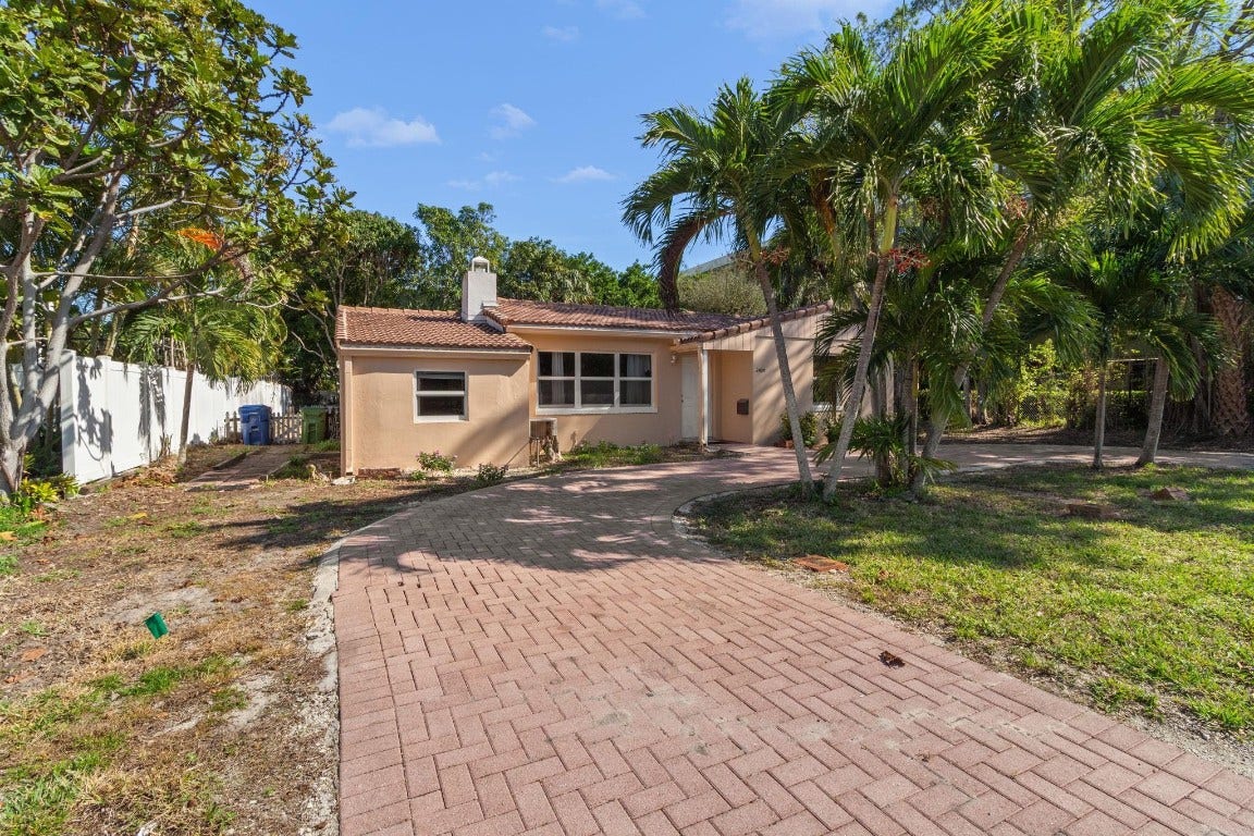 2420 NE 7th Avenue, Wilton Manors, FL 33305 2420 NE 7th Avenue, Wilton Manors, FL 33305