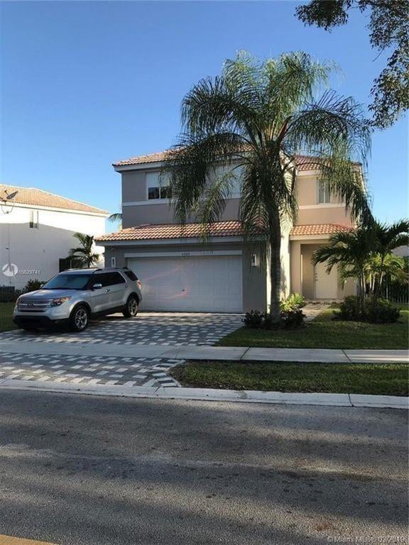 4360 Dogwood Circle, Weston, Weston, FL 33331 Photo 11