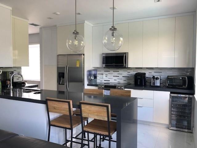 4360 Dogwood Circle, Weston, Weston, FL 33331 Photo 2