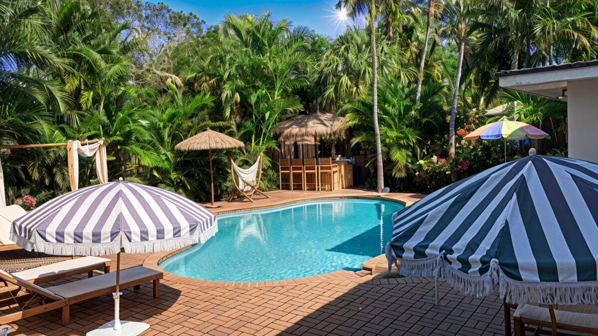 245 N Tradewinds Avenue, Lauderdale By The Sea, FL 33308 backEnhanced334-finalpng