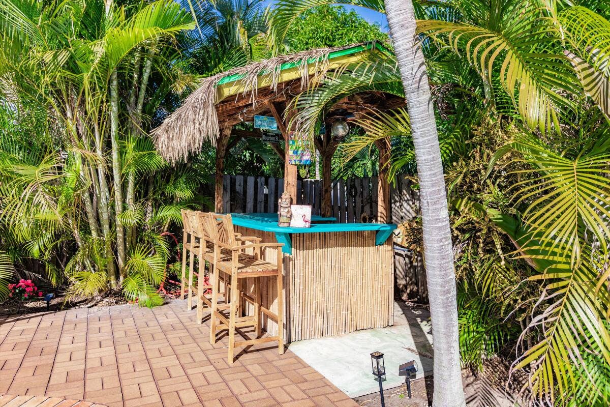 245 N Tradewinds Avenue, Lauderdale By The Sea, FL 33308 12-Photo013png