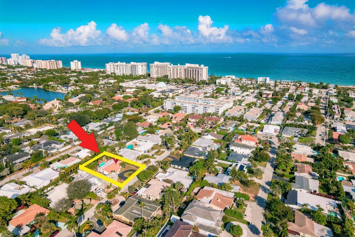 245 N Tradewinds Avenue, Lauderdale By The Sea, FL 33308 01-Photo001png