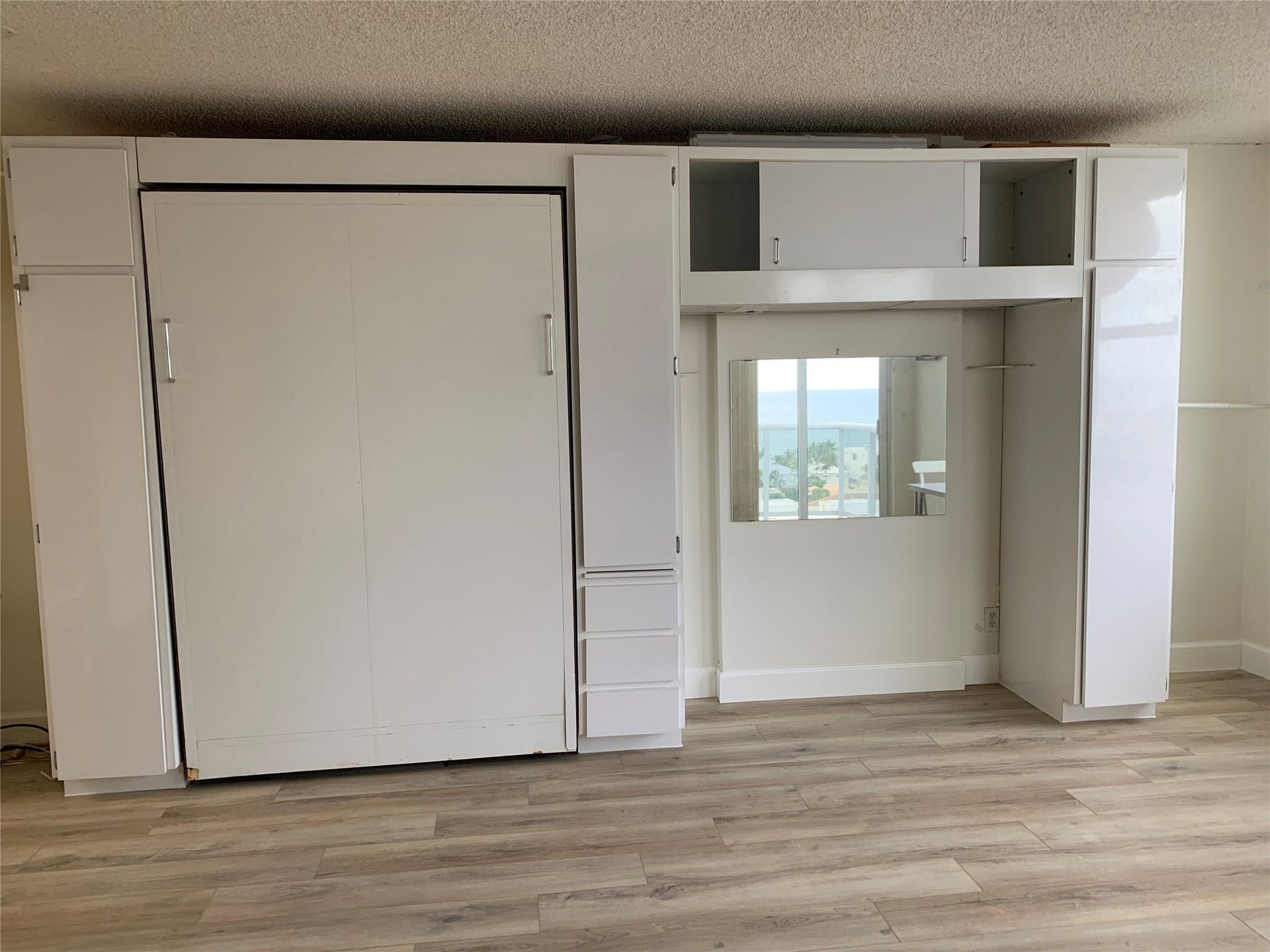 murphy bed