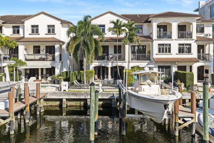 Property photo for 95 Isle Of Venice Drive, Fort Lauderdale, FL