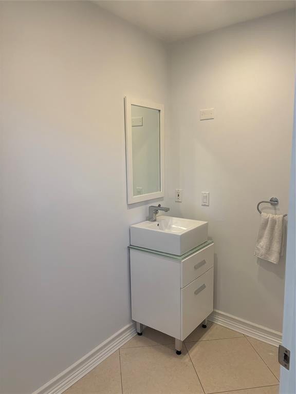 1/2 Bath