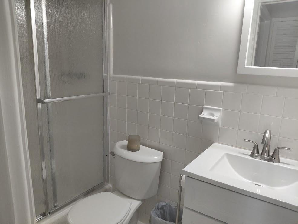 Hallway bath
