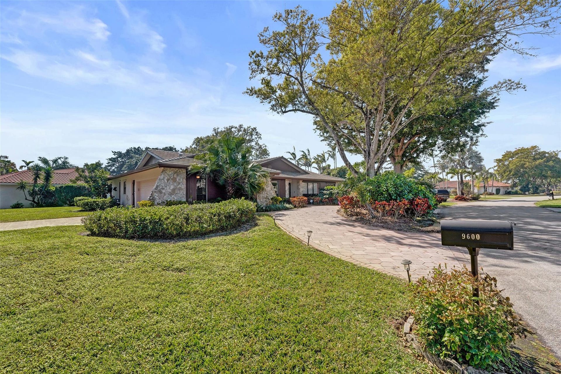 9600 Conch Shell Manor, Plantation, FL 33324
