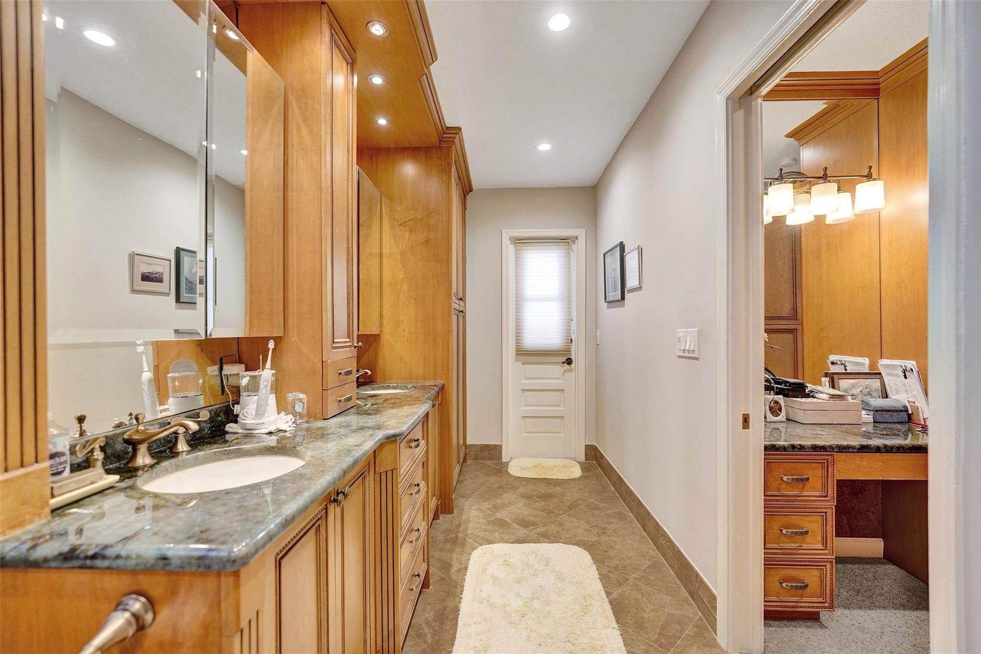 9600 Conch Shell Manor, Plantation, FL 33324