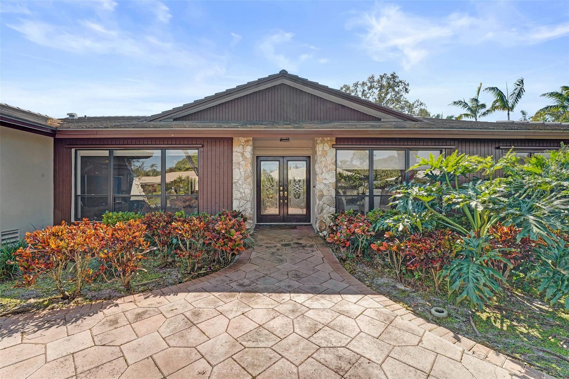 9600 Conch Shell Manor, Plantation, FL 33324