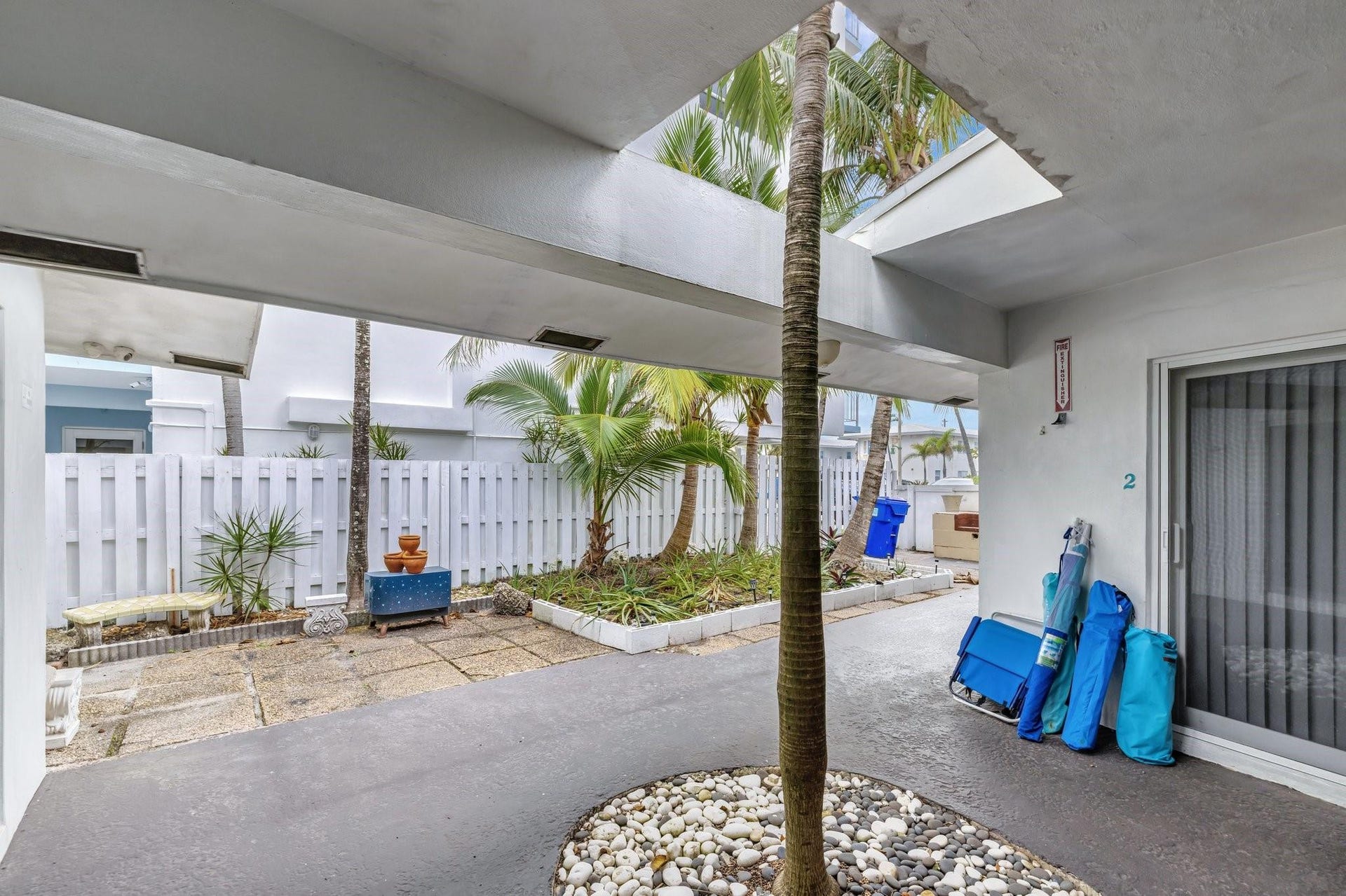 4548 N Ocean, #3, Lauderdale-By-The-Sea, Lauderdale By The Sea, FL 33313 4548 N Ocean, #3, Lauderdale-By-The-Sea, Lauderdale By The Sea, FL 33313
