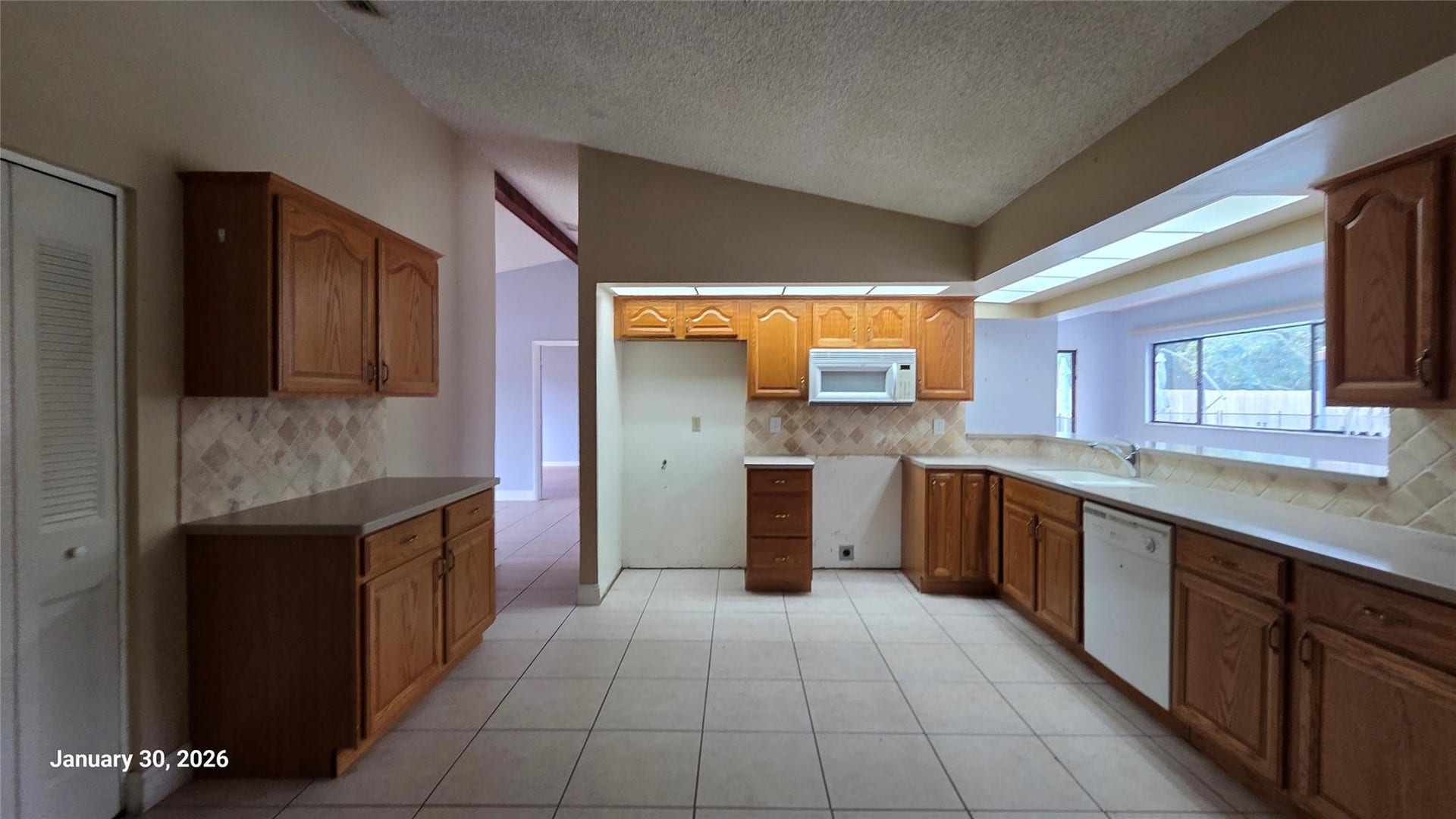 8755 SW 53rd Street, Cooper City, FL 33328 Photo 5