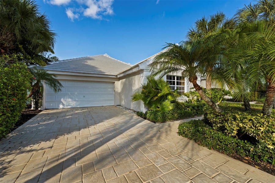 Property photo for 9181 Heathridge Drive, West Palm Beach, FL