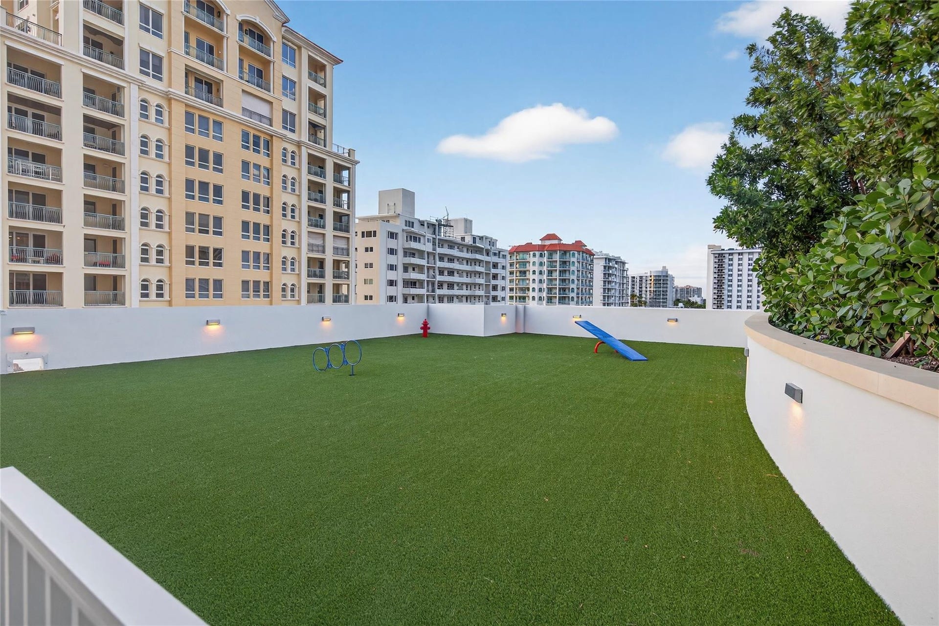 153 N Seabreeze, #1901-s, Fort Lauderdale, FL 33304 153 N Seabreeze, #1901-s, Fort Lauderdale, FL 33304