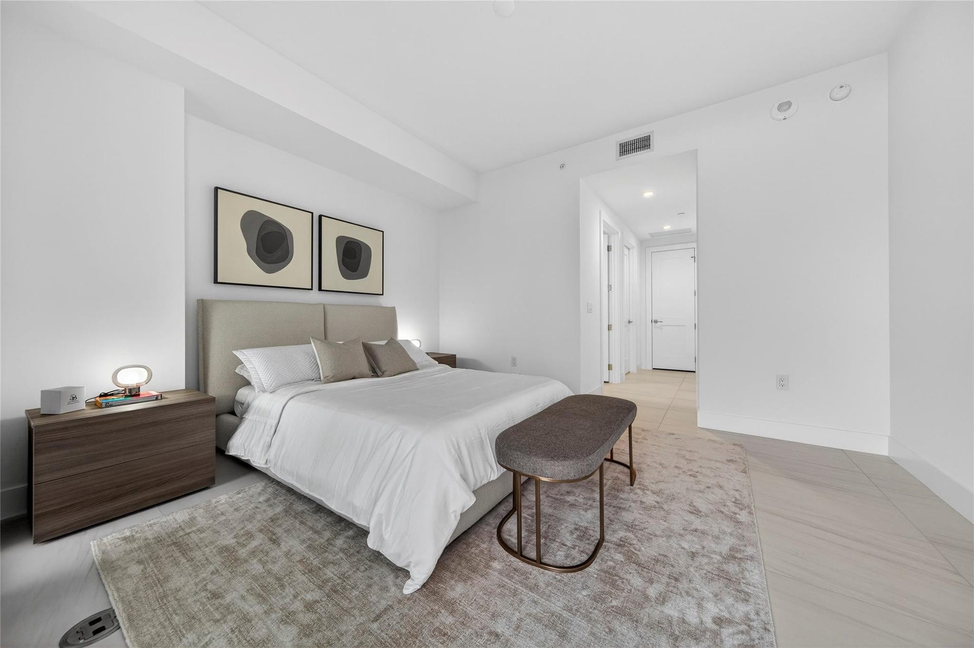 153 N Seabreeze, #1901-s, Fort Lauderdale, FL 33304 153 N Seabreeze, #1901-s, Fort Lauderdale, FL 33304