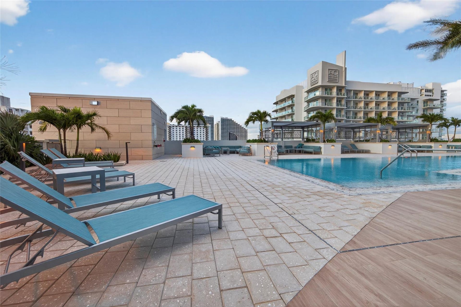 153 N Seabreeze, #1901-s, Fort Lauderdale, FL 33304 153 N Seabreeze, #1901-s, Fort Lauderdale, FL 33304
