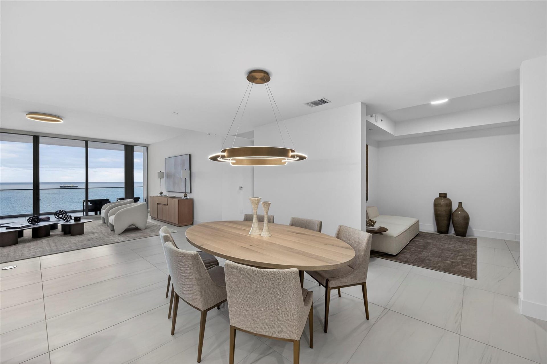 153 N Seabreeze, #1901-s, Fort Lauderdale, FL 33304 153 N Seabreeze, #1901-s, Fort Lauderdale, FL 33304