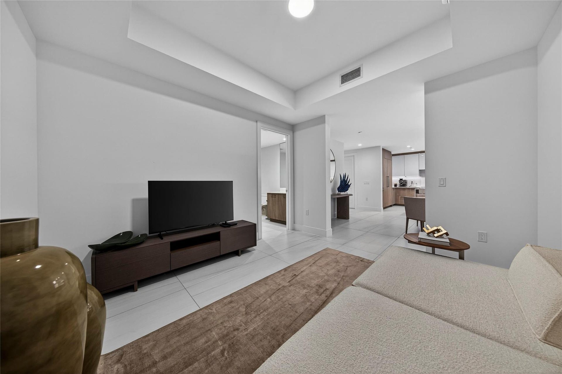 153 N Seabreeze, #1901-s, Fort Lauderdale, FL 33304 153 N Seabreeze, #1901-s, Fort Lauderdale, FL 33304