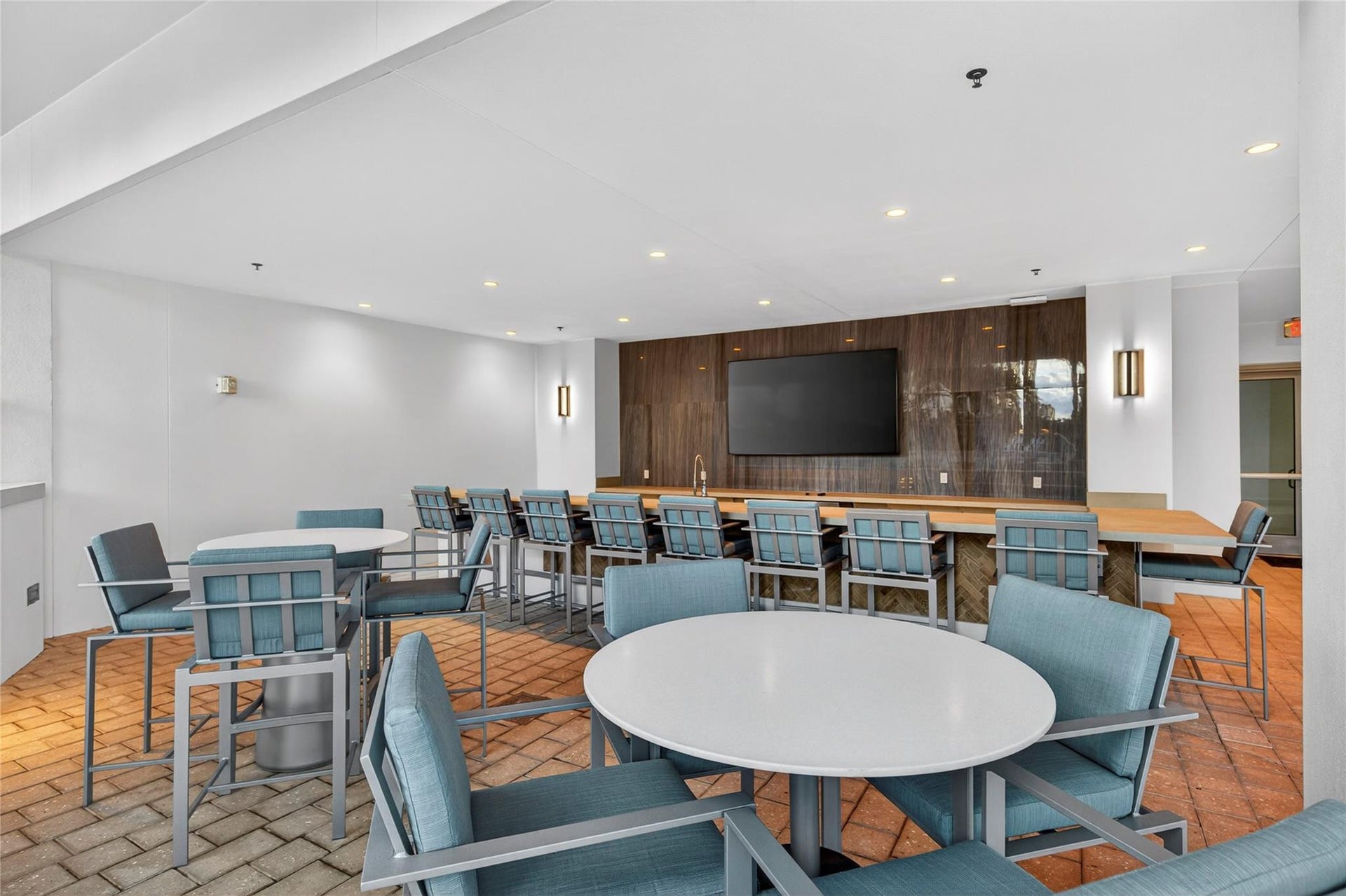 153 N Seabreeze, #1901-s, Fort Lauderdale, FL 33304 153 N Seabreeze, #1901-s, Fort Lauderdale, FL 33304