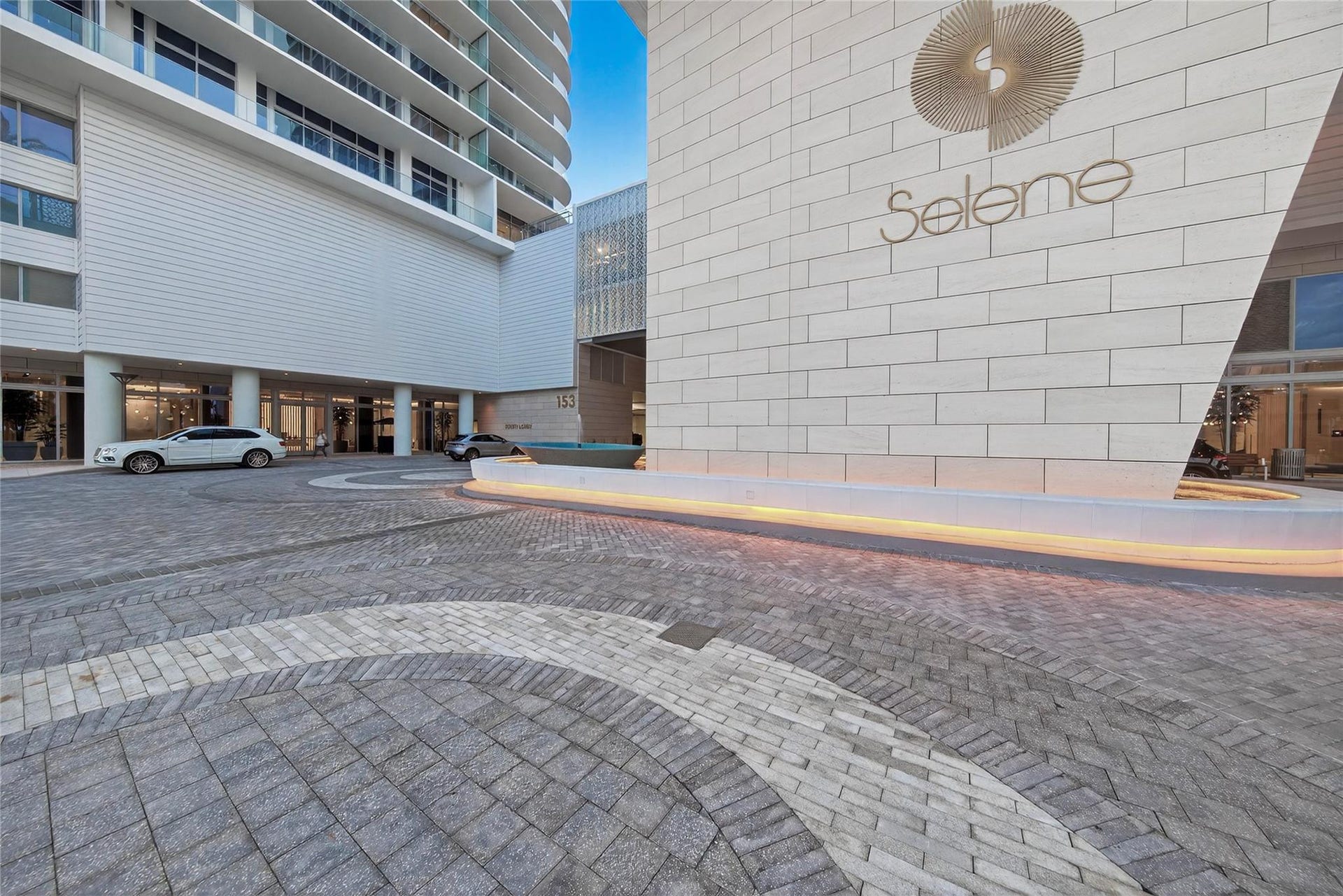 153 N Seabreeze, #1901-s, Fort Lauderdale, FL 33304 153 N Seabreeze, #1901-s, Fort Lauderdale, FL 33304