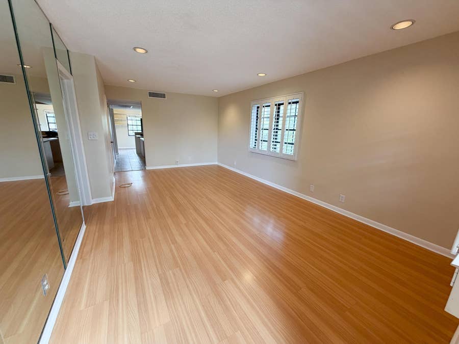 Property photo for 917 NE 16th Avenue, #16, Fort Lauderdale, FL