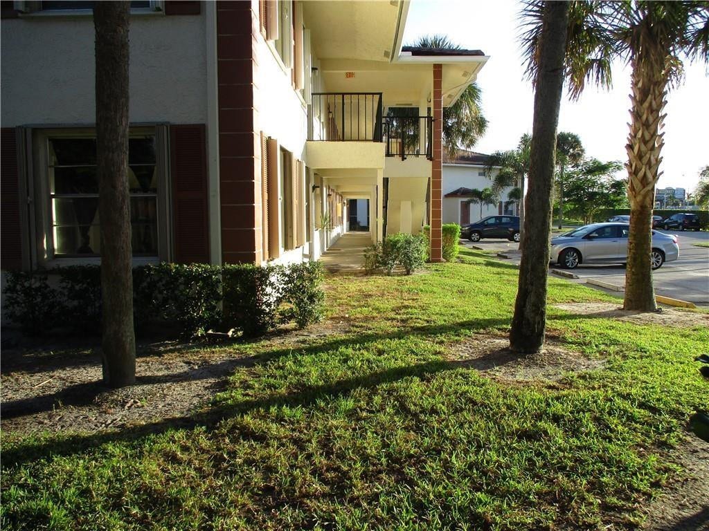 9905 Three Lakes Circle, #12-D, Boca Raton, Boca Raton, FL 33428 Photo 16