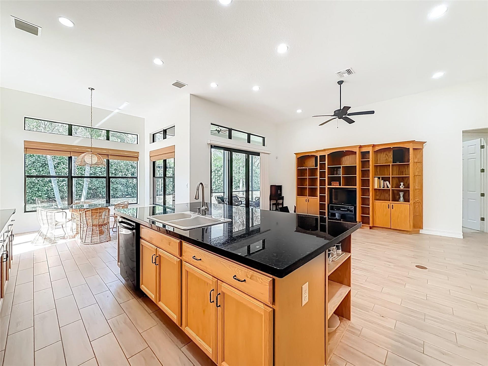 9657 Kalmar Circle, Parkland, FL 33076 Photo 14