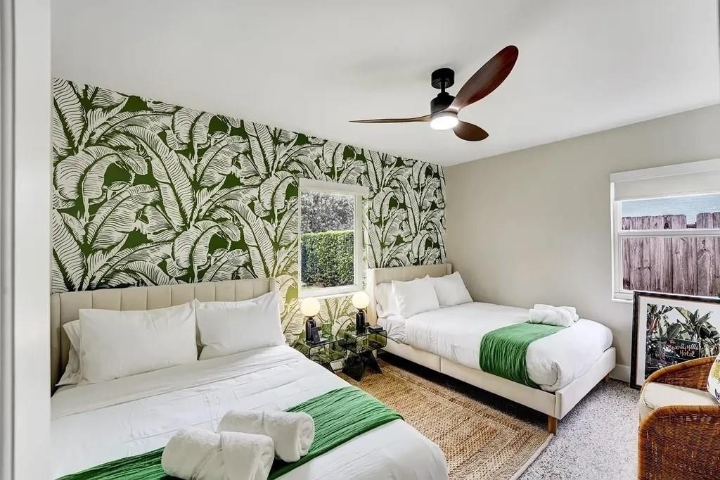 820 NE 17th Street, Fort Lauderdale, FL 33305 820 NE 17th Street, Fort Lauderdale, FL 33305