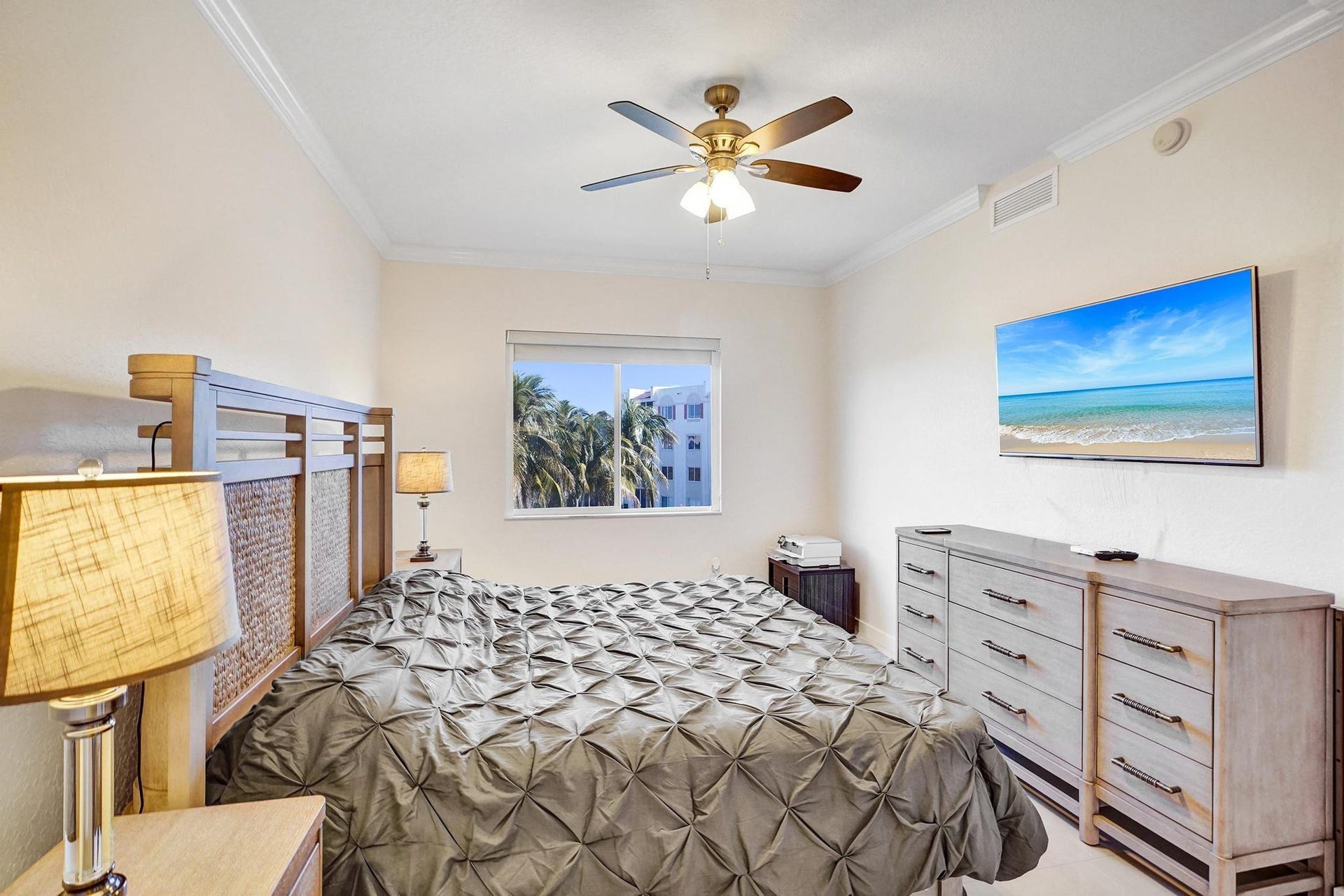 3600 Oaks Clubhouse Drive, #408, Pompano Beach, FL 33069 3600 Oaks Clubhouse Drive, #408, Pompano Beach, FL 33069