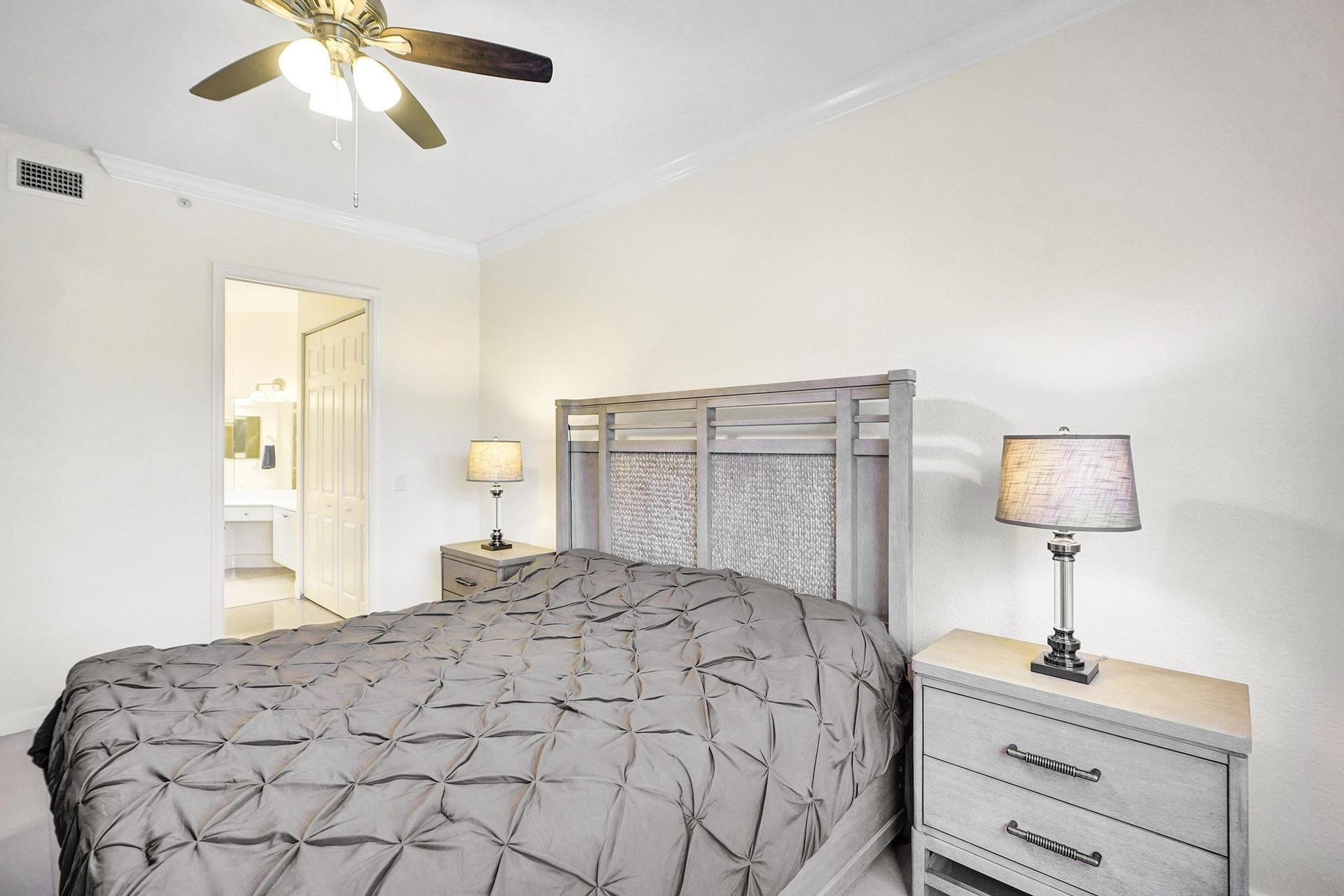 3600 Oaks Clubhouse Drive, #408, Pompano Beach, FL 33069 3600 Oaks Clubhouse Drive, #408, Pompano Beach, FL 33069
