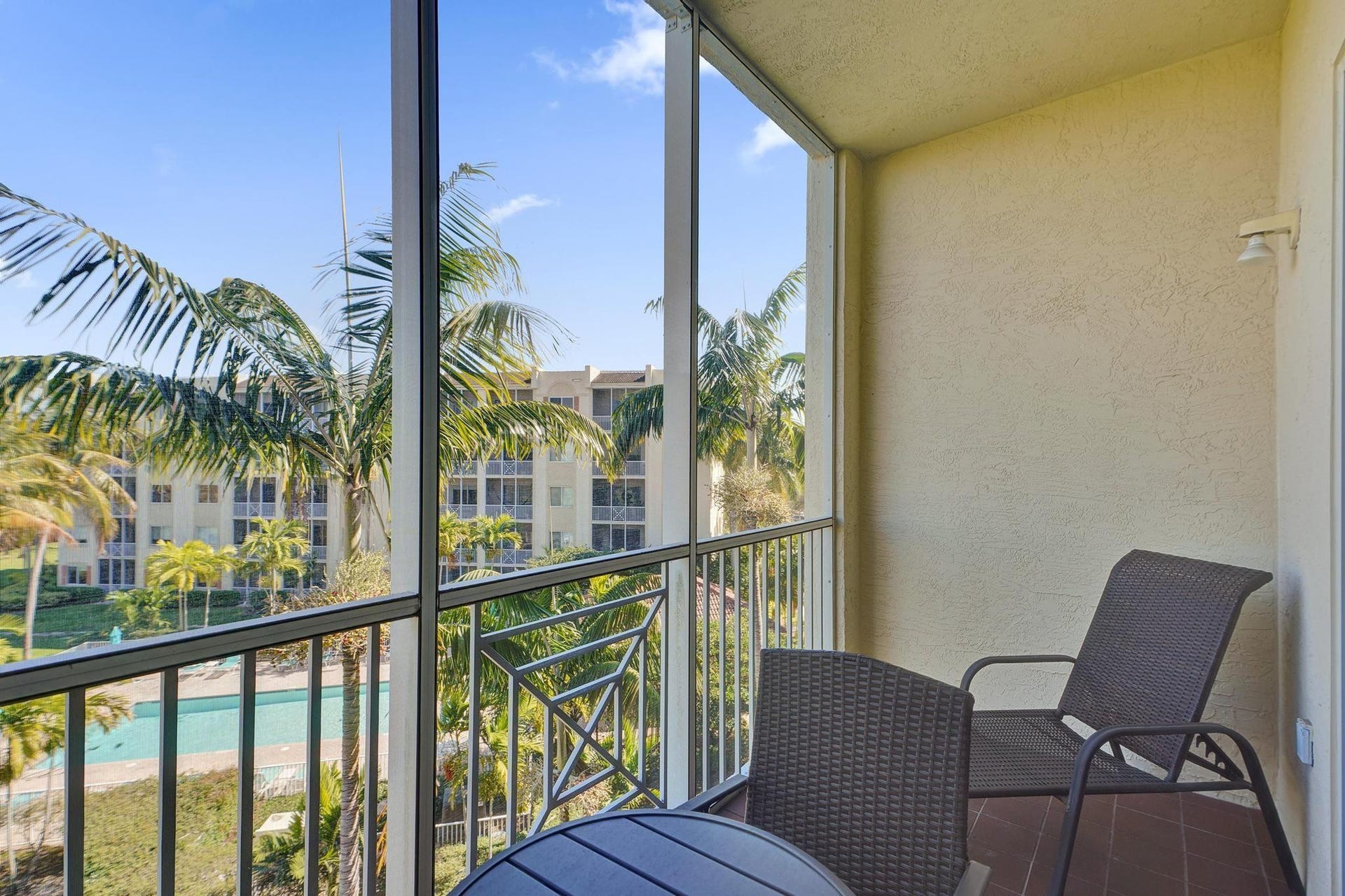 3600 Oaks Clubhouse Drive, #408, Pompano Beach, FL 33069 3600 Oaks Clubhouse Drive, #408, Pompano Beach, FL 33069