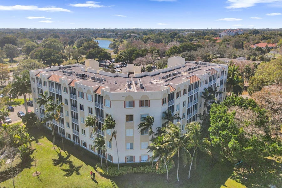 Property photo for 3600 Oaks Clubhouse Drive, #408, Pompano Beach, FL