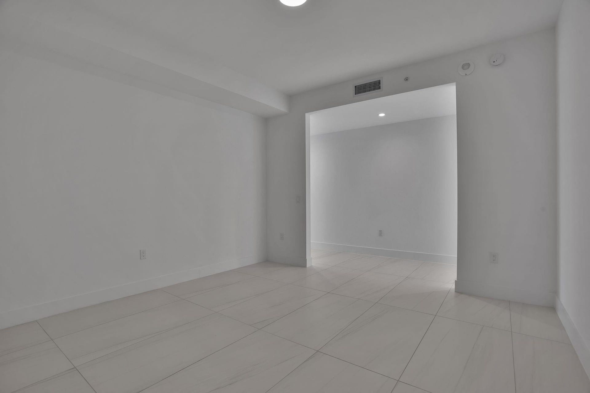 151 N Seabreeze Blv, #E-701, Fort Lauderdale, FL 33304 Photo 46