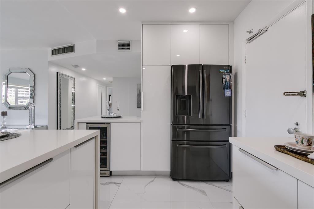 3333 NE 34th Street, #304, Fort Lauderdale, FL 33308 Photo 4