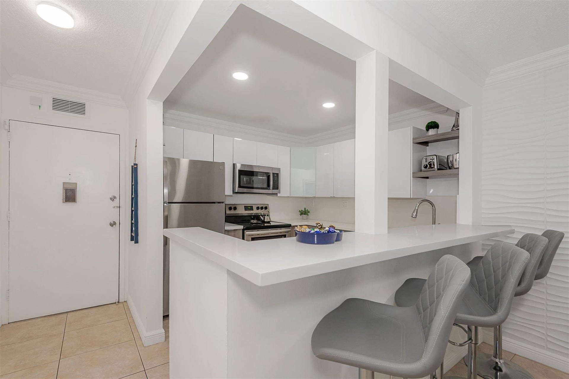 3140 S Ocean Drive, #509, Hallandale Beach, Hallandale Beach, FL 33009 Photo 4