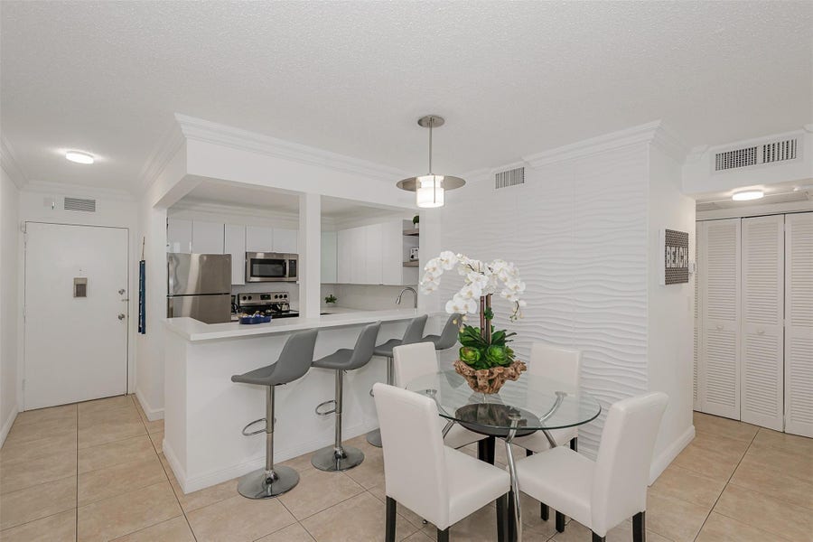 Property photo for 3140 S Ocean Drive, #509, Hallandale Beach, FL