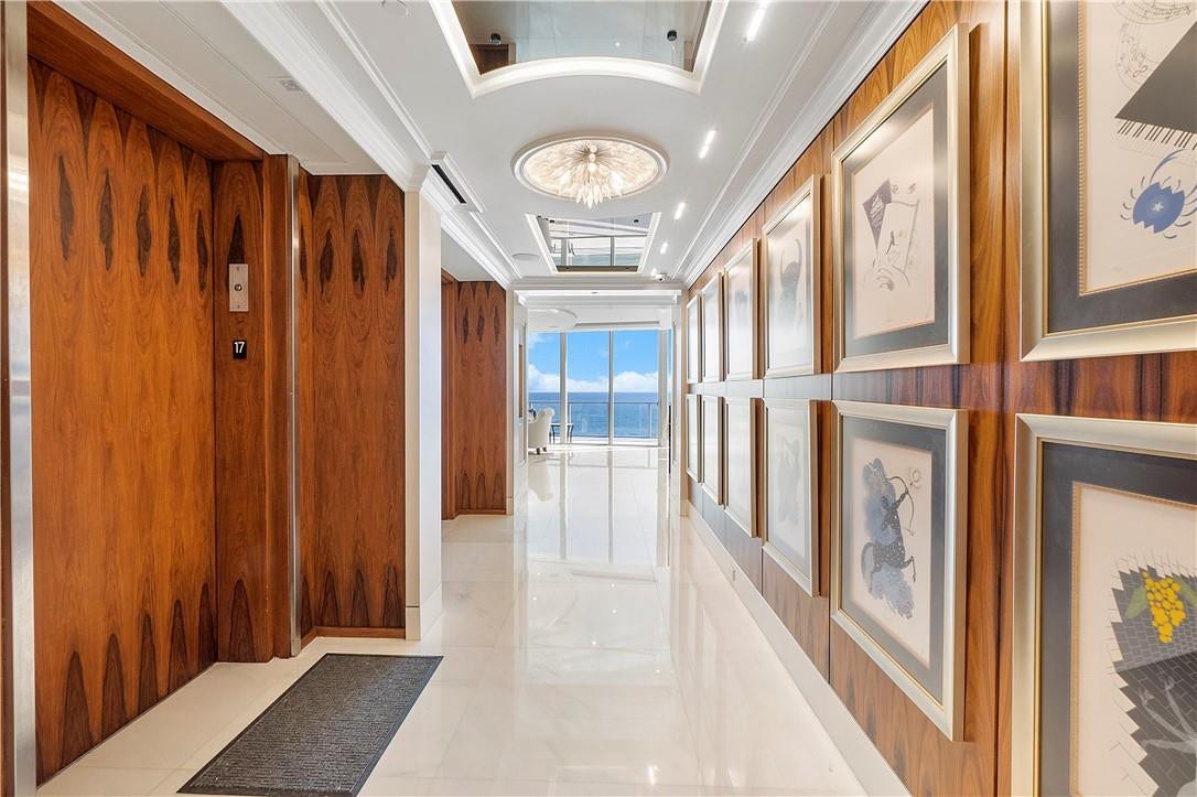 2200 N Ocean Boulevard, #N1701/N1801, Fort Lauderdale, FL 33305 ART GALLERY HALL